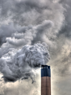 Chimenea contaminante